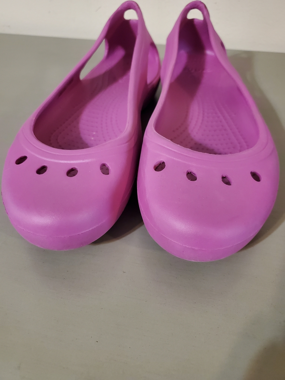 Crocs Women's 8 Kadee Ballet Flats Magenta Pink Lightweight Casual Comfort - Picture 3 of 6